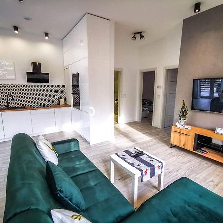Apartment Roku 2025 !! Spa & Relax Jelen & Natura クドヴァ・ズドゥルイ エクステリア 写真